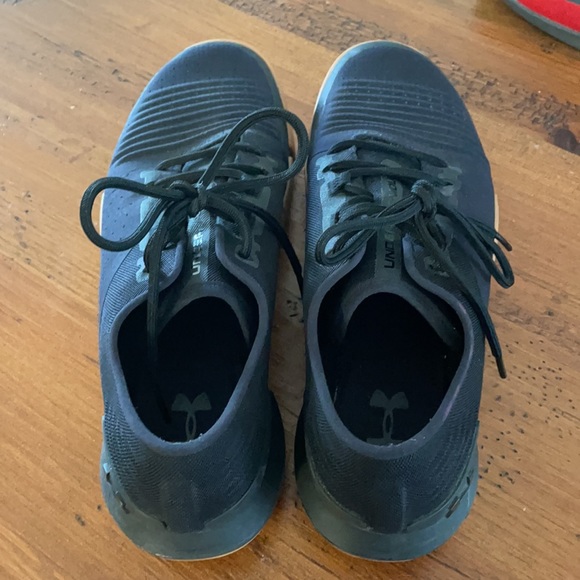 Under Armour cross trainers - Picture 3 of 3